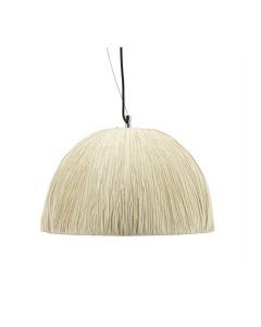 Hanglamp met een bolvormige kap van natuurlijk geplooid materiaal, die zacht licht verspreidt voor een warme uitstraling.