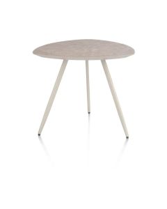 Salontafel Salutina 53 x 53 cm crème met HPL-blad en drie metalen poten, frontaal gefotografeerd.