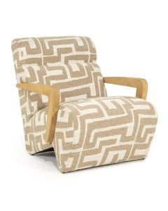 Eleonora fauteuil Olek taupe Libre in driekwart aanzicht, met grafisch bouclé patroon en licht houten armleuningen op witte achtergrond.