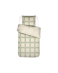 Essenza Luca dekbedovertrek vanilla met geometrisch vierkant patroon op bed