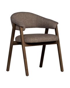 WOOOD Tunar eetkamerstoel met armleuning in bruine geweven stof en eikenhouten poten, schuin van voren gefotografeerd tegen lichte achtergrond