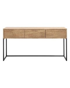 Bruine sidetable met drie laden en zwart metalen frame op witte achtergrond