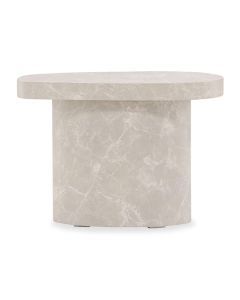 Organische bijzettafel B&aring;stad met lichtgrijze betonlook en cilindervormig onderstel.