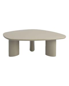 COCOmaison salontafel Jonne Olijfgroen met organisch blad en drie cilindervormige poten, vooraanzicht.