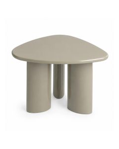 COCOmaison Bijzettafel Jonne olijfgroen met organisch tafelblad en drie ronde poten.