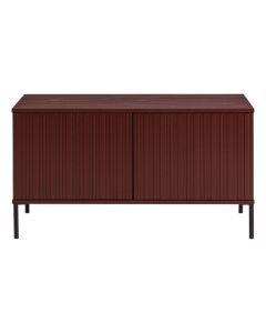 WOOOD New Gravure tv-meubel bordeauxrood met reli&euml;fdeuren en zwarte poten.