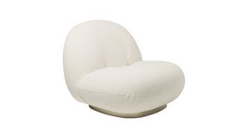 Gubi draaibare Lounge Chair Pacha - Ivory