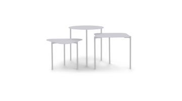 Grijze bijzettafelset Lyon in het grijs. Drie tafeltjes van metaal in een grijze kleur en een minimalistische uitstraling.