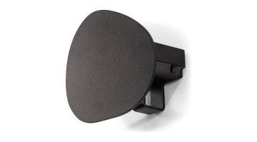 Zwarte, organisch gevormde kapstokhaak met een minimalistisch design.