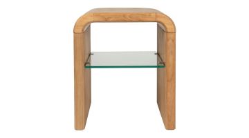 Houten bijzettafel Brave van Zuiver met glazen tussenplaat, vooraanzicht.