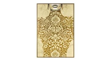 Close-up van wanddecoratie Floral Lady – Een rechthoekig kunstwerk met een vrouwensilhouet, versierd met gouden florale patronen op een beige achtergrond. De bovenste helft toont alleen de mond en kin van de vrouw.