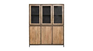 Vitrinekast RichWood van mangohout met glazen bovenste deuren en zwart metalen frame, vooraanzicht.