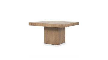 Eetkamerstoel Rayven Eleonora - Voorzijde: Donkerbruin houten frame met een beige zitkussen, gezien vanaf de voorkant.