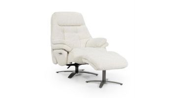 Draaifauteuil Caleb van Eleonora in beige, inclusief voetenbank, met een comfortabele en moderne vormgeving.