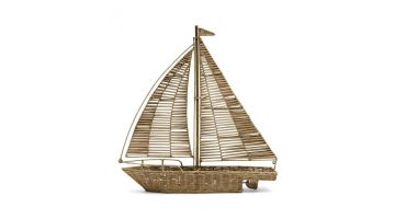 Decoratie Sailboat XL van Rivièra Maison, handgemaakt van rotan met natuurlijke uitstraling.