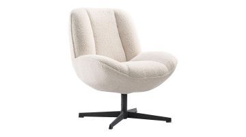  Draaifauteuil Fortenza in ecru bouclé stof met zwarte draaivoet, schuin van voren gezien.