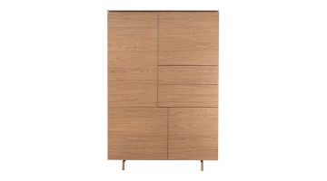 Vooraanzicht van wandkast Stonara van INHOUSE met Hazel Lamulux afwerking en metalen poten in Hazel.