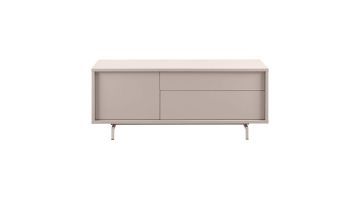 TV-meubel Famosa Stone Grey van 131 cm breed met twee lades en één deur, strak vormgegeven op een smal metalen onderstel.