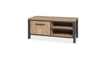 Industrieel tv-meubel Mendiga 126 cm breed met zwart metalen frame, houtlook afwerking, 1 deur en 2 open vakken met kabeldoorvoer.