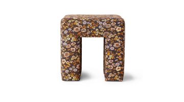 HK Living Lobby Stool Bloom: compact, comfortabel en opvallend door de bloemenprint. Een speelse eyecatcher voor elke ruimte.