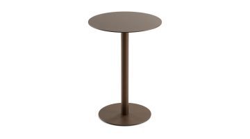 Bunbury bijzettafel in anodic-brown met rond metalen blad en slanke centrale voet, vrijstaand gefotografeerd tegen een lichte achtergrond.