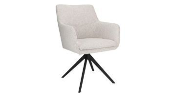 INHOUSE eetkamerstoel Vigios Beige met zachte bekleding en zwart metalen poten, schuin van voren gezien.