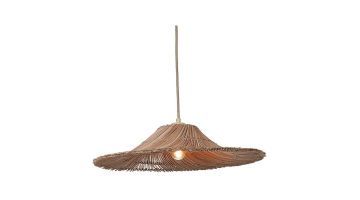 Hanglamp van rotan gevlochten rond een metalen frame