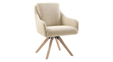 Pronto Wonen eetkamerstoel Meltina draaibaar in beige met houten poten en zachte zitting, vooraanzicht.