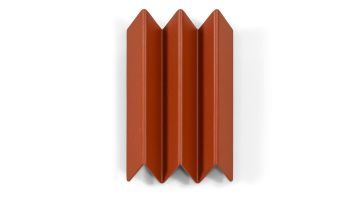 Spinder x BUDDE Kapstok Sensu S in kleur Tuscan Terra, frontaal gefotografeerd tegen witte achtergrond.