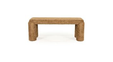 Mosterdgele By-Boo Omla halbank met zachte boucléstof en ronde poten, vooraanzicht.