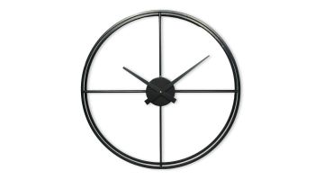 Grote ronde zwarte metalen wandklok zonder cijfers met open frame en strakke lijnen tegen een lichte achtergrond