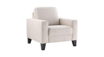 INHOUSE fauteuil Montilla beige schuin van voren met brede armleuningen en zwarte poten