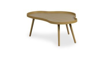 Salontafel Aviro met organisch gevormd blad en warme houtlook in de kleur Alpaca.