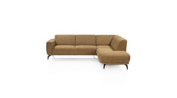 Okerkleurige hoekbank OSTUNI met ottomane rechts in zachte chenille stof Sevilla en zwarte metalen poten