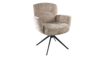 Beige chenille armstoel met afgeronde vormen en zwart metalen draaipoot op lichte achtergrond