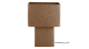 Mokkabruine tafellamp Boaz Recto Large met blokvormige kap en voet, frontaal gefotografeerd tegen lichte achtergrond