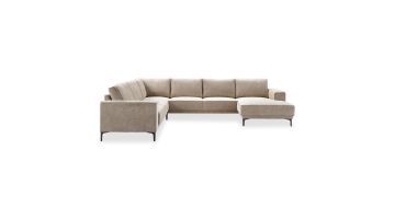 Hoekbank Calira in taupekleurige weefstof met brede armleuningen en chaise longue op witte achtergrond.