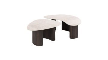 Salontafel Ceramo Organisch set van twee met lichte organische tafelbladen en donkerbruine onderstellen