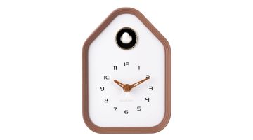 Karlsson Reina Cuckoo wand- en tafelklok in mocha brown met wit front, bruine wijzers, minimalistische cijfers en wit koekoeksvogeltje.