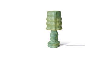 Keramische tafellamp in de groene kleur Petal met verticale groeven