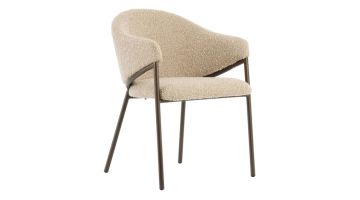 Zandbruine Light & Living armstoel Nyro met ronde rugleuning en antiek bronzen frame.
