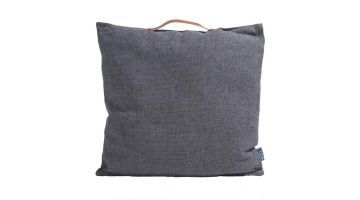 Coco-Maison-Sierkussen-Anette-Grijs-handvat-leer-cognac