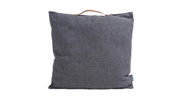 Coco-Maison-Sierkussen-Anette-Grijs-handvat-leer-cognac