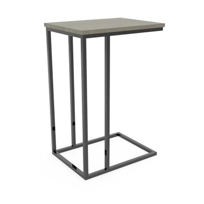 Steel koffietafel met lichtgrijs massief eiken blad en donker metalen onderstel.
