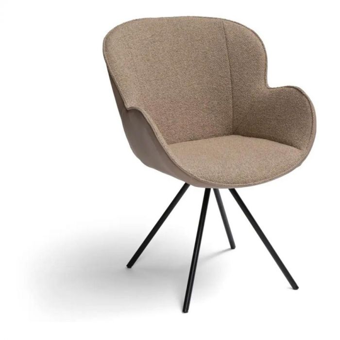 Bree’s New World Butterfly eetkamerstoel Arm 8211 in beige stof en lederlook, met zwarte draaipoot.