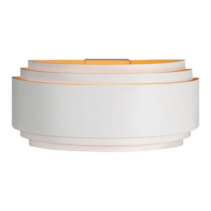 Wandlamp Sofia van Highlight in wit met gouden details, met een modern, gelaagd ontwerp.