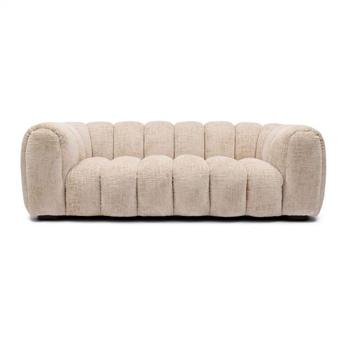 3,5 zitsbank Vicenza in een licht beige kleur, met een gestoffeerde, zachte en gewatteerde uitstraling.