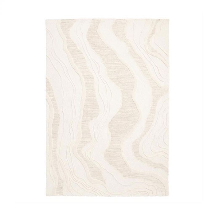 Wit vloerkleed met een subtiel organisch patroon, bestaande uit golvende lijnen en texturen die geïnspireerd zijn op natuurlijke vormen.