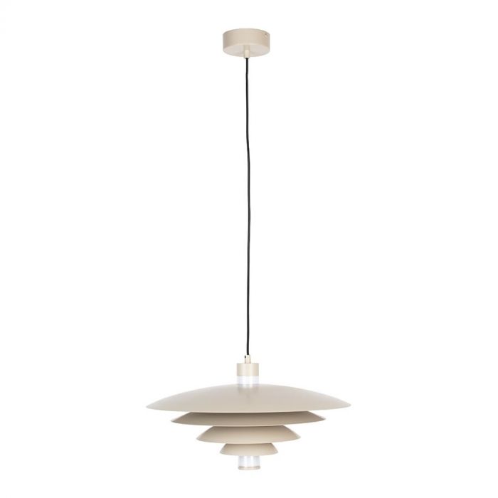 Hanglamp Cole met lagen van metalen schelpen, opgehangen aan een zwart snoer.