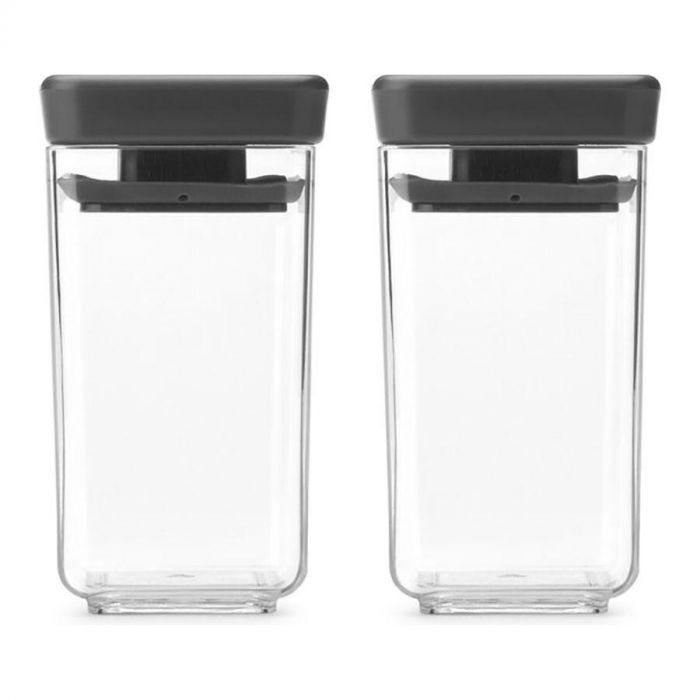 Twee transparante Brabantia Tasty+ voorraadbussen van 0,15 liter met grijze deksels, ideaal voor een georganiseerde keuken.